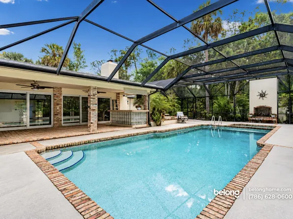 6235 4th St, Vero Beach, FL 32968