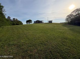 33633 Pond Creek Rd, Philadelphia, TN 37846