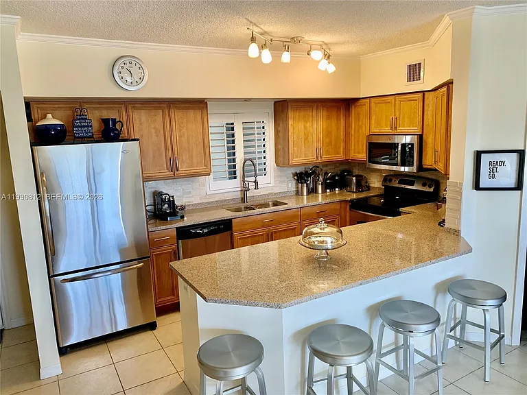 2105 Lavers Cir #501 — Photo 12