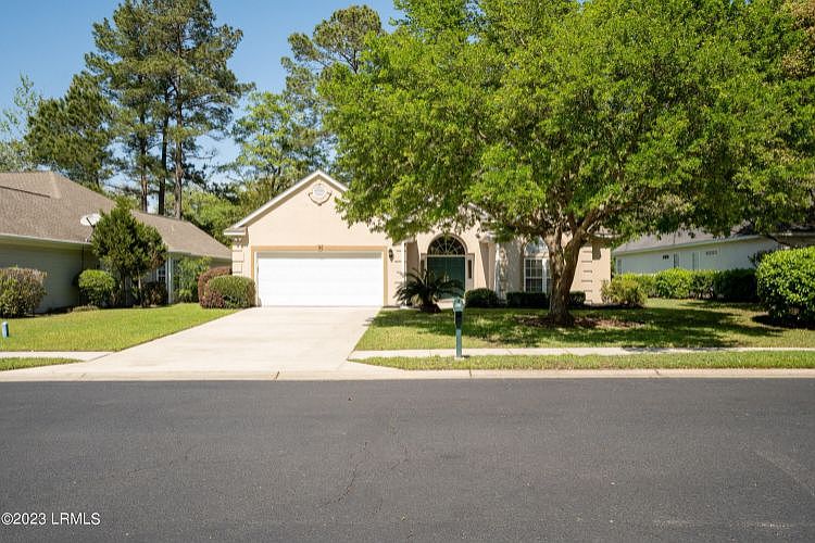 1st image of 36 Stratford Ln