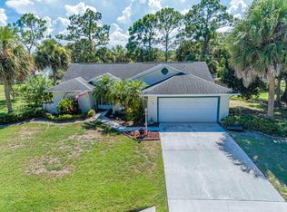 1573 Polynesian Ln, Sebastian, FL 32958