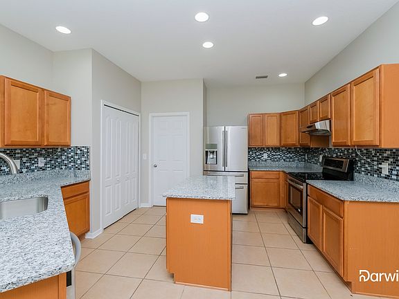 2nd image of 4277 Maplehurst Way