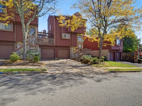 4 Patriot Crossing Ct, Rockaway Twp., NJ 07866