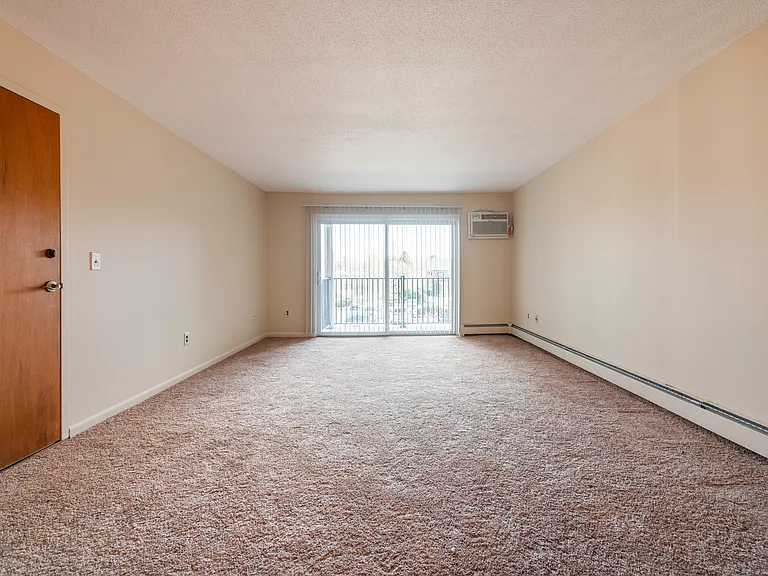 Nahatan Terrace Realty, LLC. — Photo 34