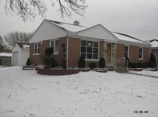 1413 Victoria Ave, Berkeley, IL 60163