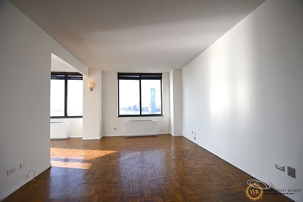 Rented by Your Vanity Realty | media 6