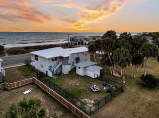 407 Palmetto Blvd, Edisto Island, SC 29438
