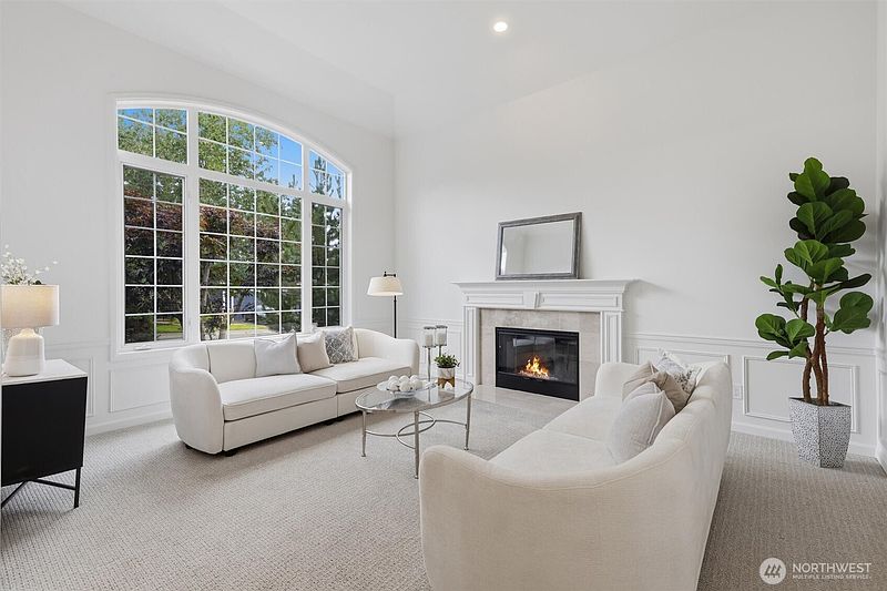 4th image of 26440 SE 22nd Street