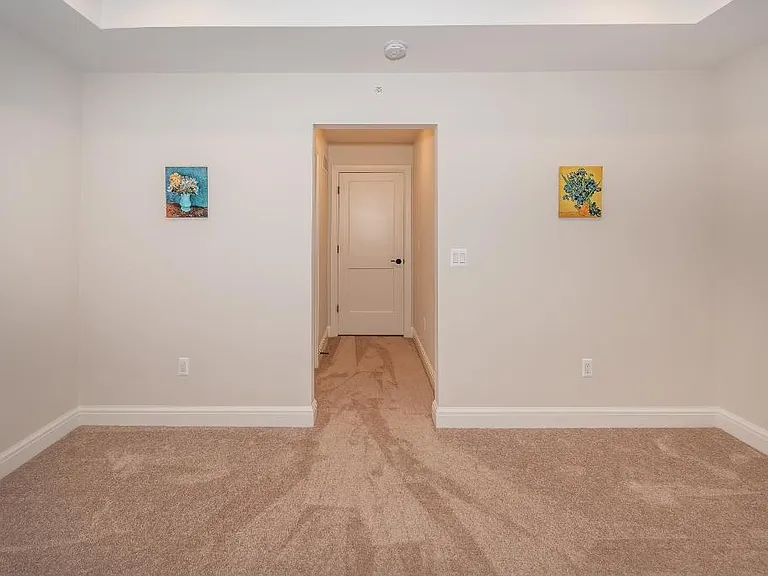 7488 Gramercy Cir — Photo 48