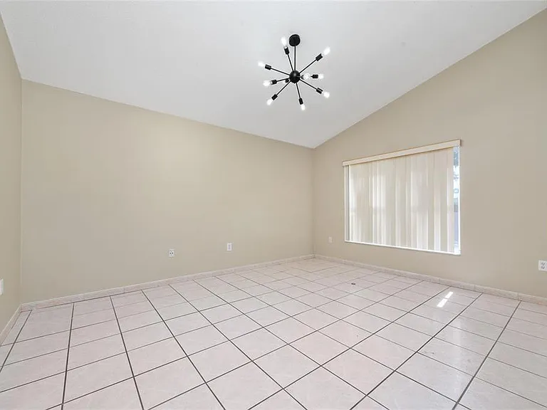 12868 Gettysburg Cir — Photo 26
