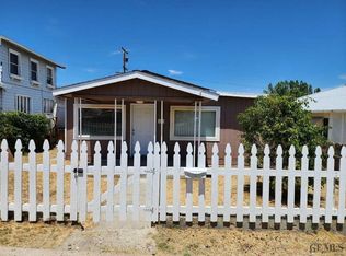508 E St, Taft, CA 93268