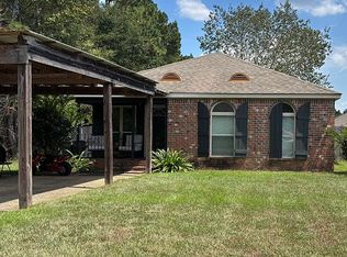 8 Findlay St, Hattiesburg, MS 39402
