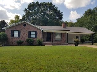 143 Ridgedale Dr, Jackson, TN 38305