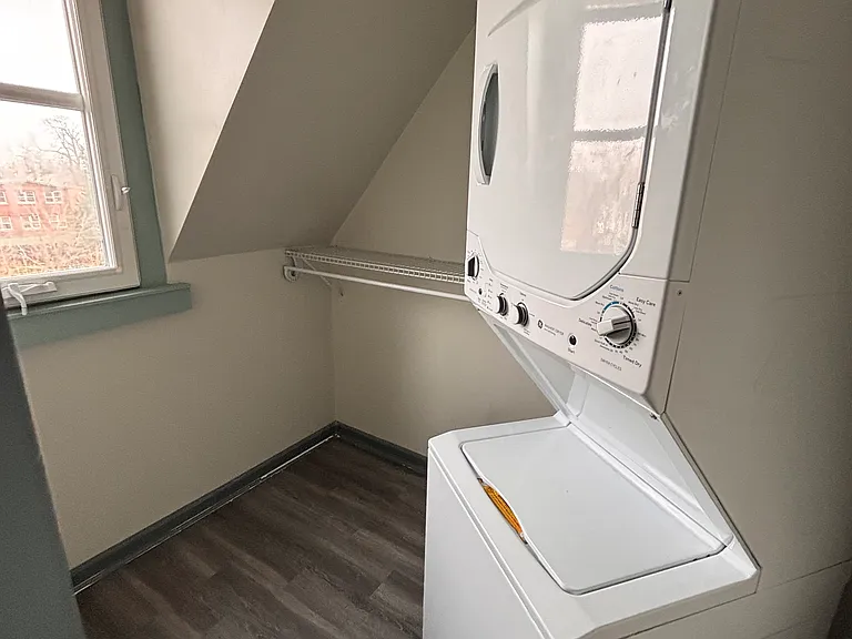 29 E Utica St #2C — Photo 22