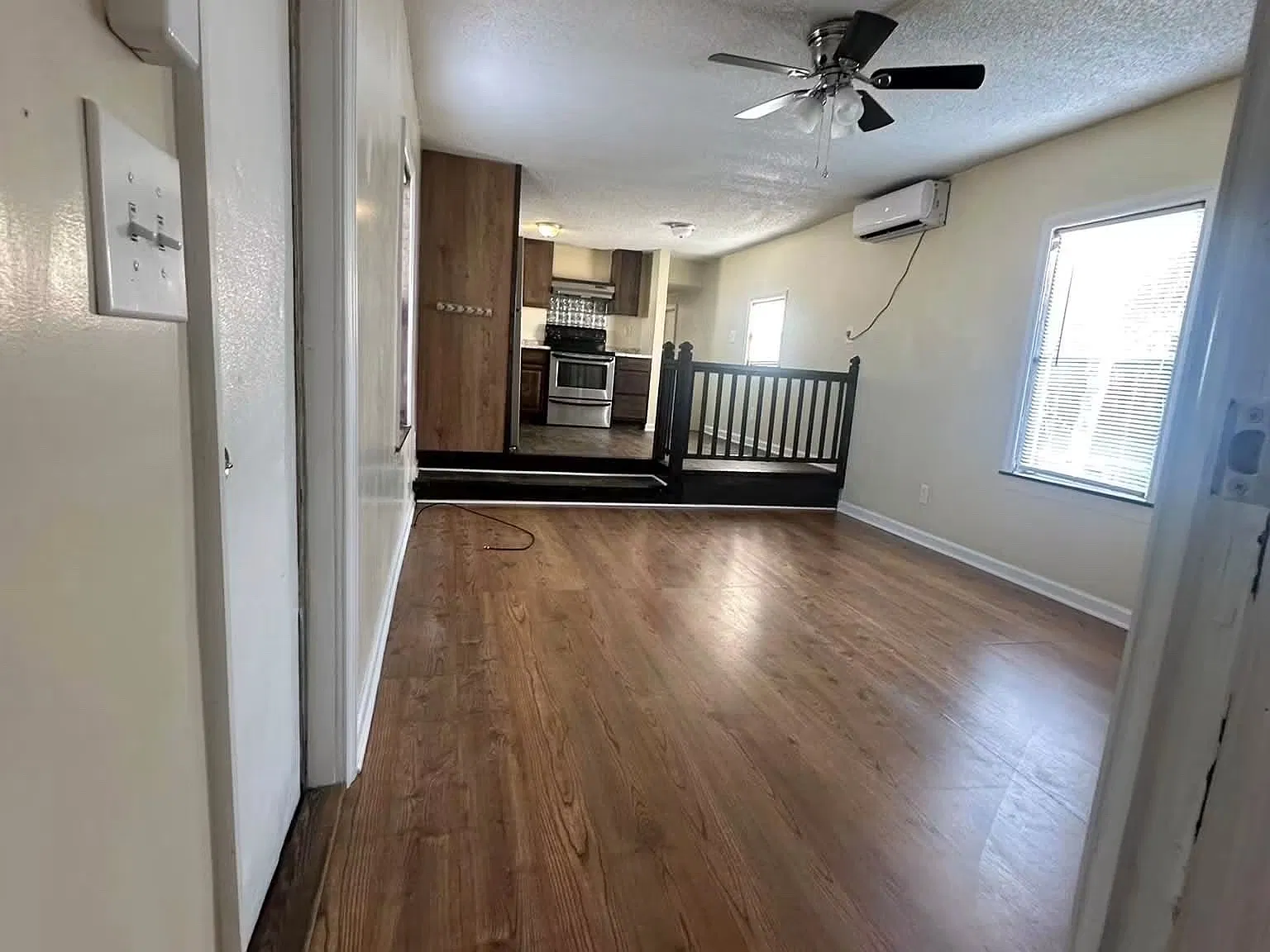 2 bed, 1000 sqft, $1,000 — Photo 4