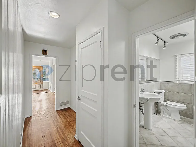2504 Palm Ave — Photo 12