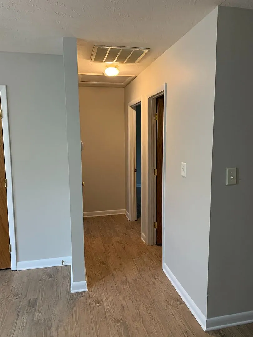 505 Law Rd — Photo 4