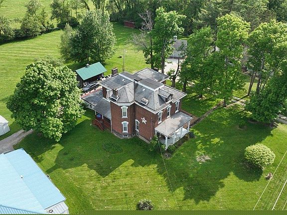 3rd image of 636 Grant St