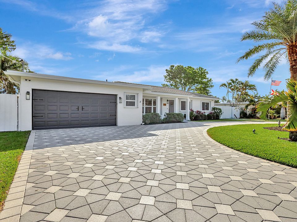 1st image of 7130 Venetian Way