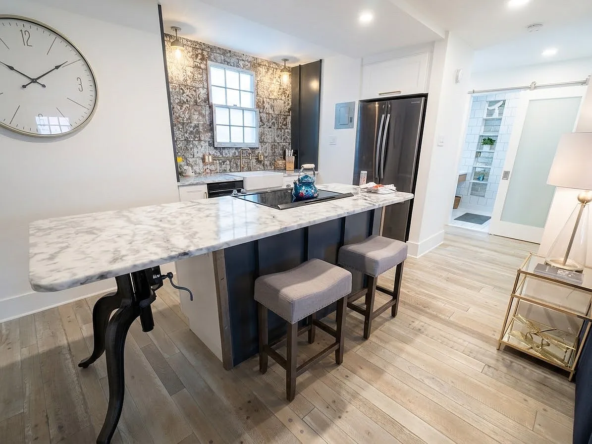 1 bed, 715 sqft, $1,495 — Photo 3