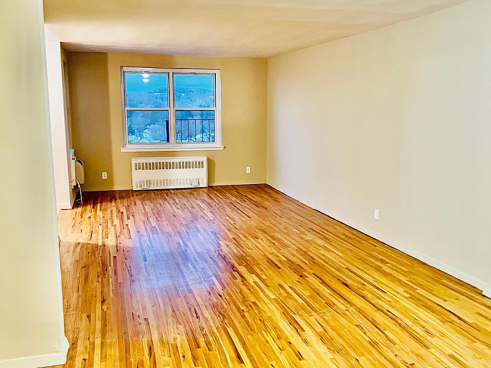 1st image of 64 Croton Ave #5E