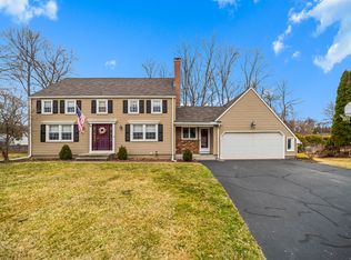 30 Rockland Dr, Enfield, CT 06082