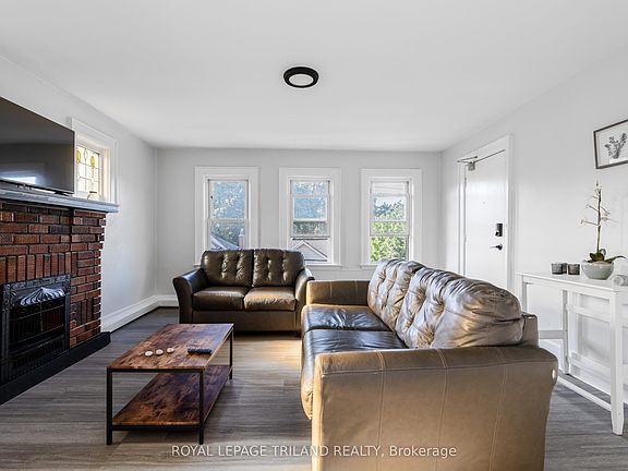 2nd image of 425 McKenzie Ave #9