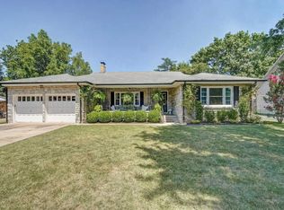 911 E Stanford St, Springfield, MO 65807