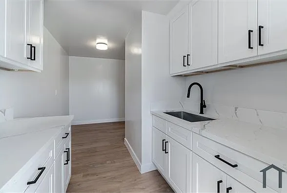 2622 S Hobart Blvd #14 — Photo 6