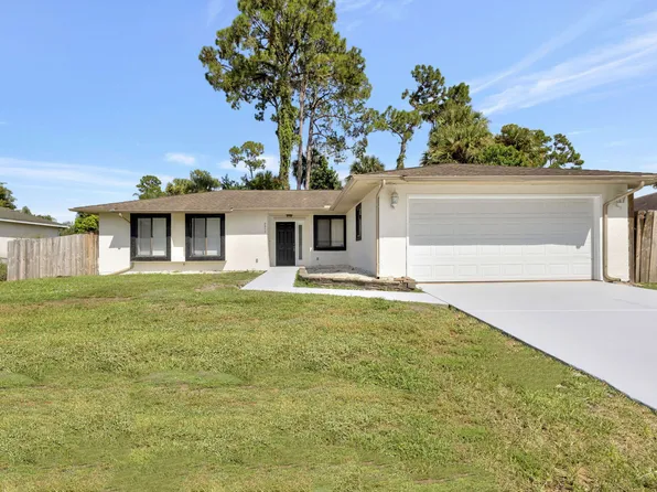 2573 SW Cain Street, Port St Lucie, FL 34953