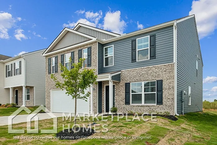 4033 Billie Ln NE — Photo 4