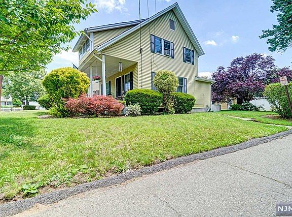 Side view of the dormer
