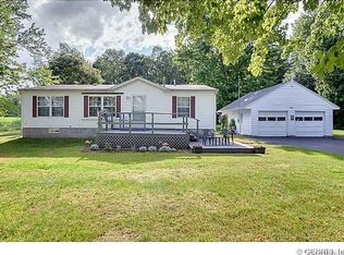 514 Curran Rd, Shortsville, NY 14548