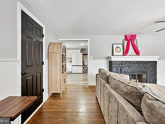 3rd image of 108 Radix Rd