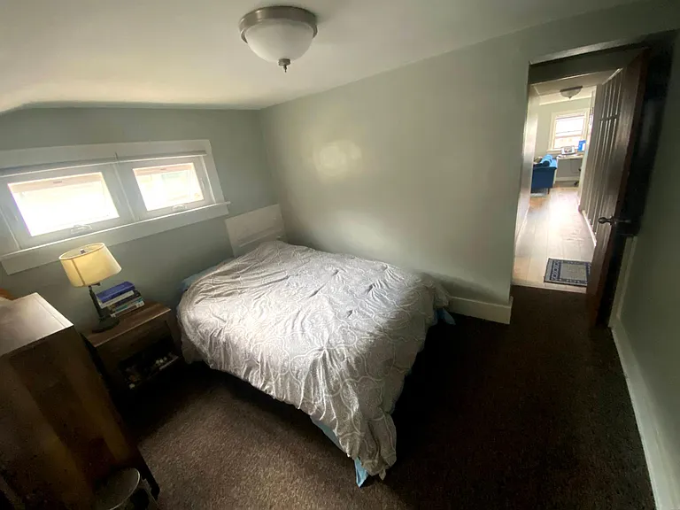 2111 E Dayton St #4 — Photo 13