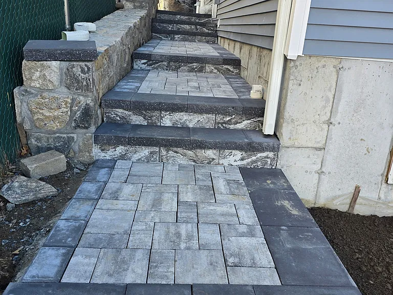 Monroe St — Photo 25