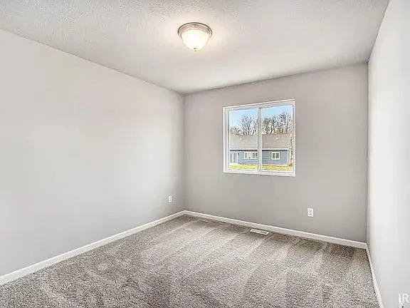 3228 Falling Oak Dr — Photo 17