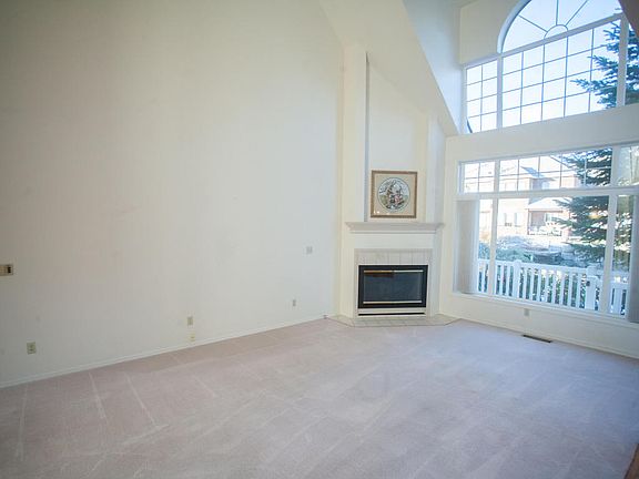 2nd image of 2005 White Pine Ct