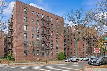 2270 Plumb 1st Street, #1B