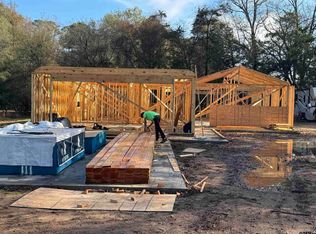 117 Cypress Cir, Mount Vernon, TX 75457