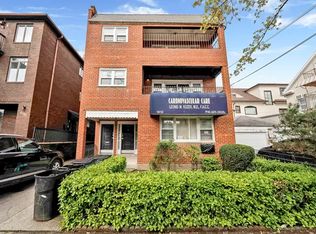 1414 E 9th St, Brooklyn, NY 11230