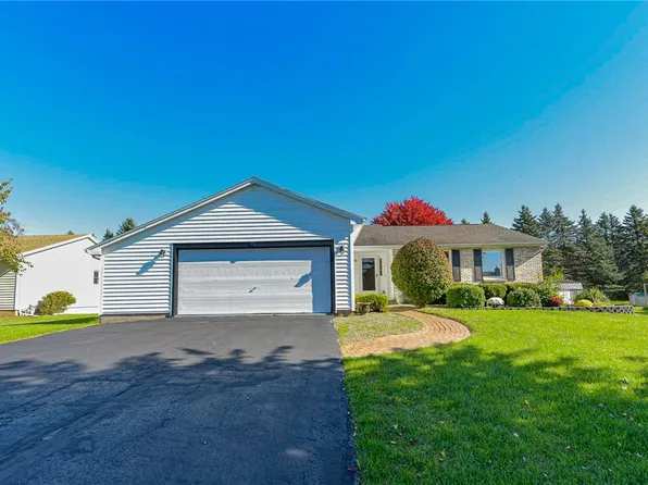 78 Lansmere Way, Rochester, NY 14624