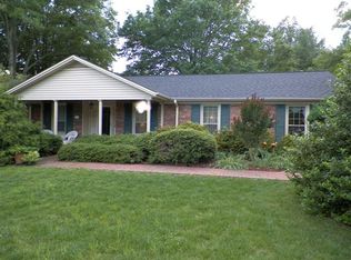 1530 Mulberry Rd, Martinsville, VA 24112