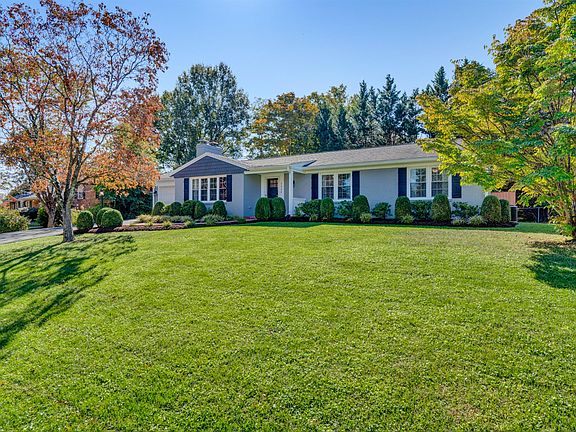 2nd image of 2225 Brookfield Dr