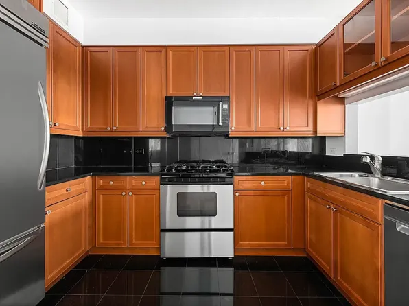 220 Riverside Boulevard image 1 of 5