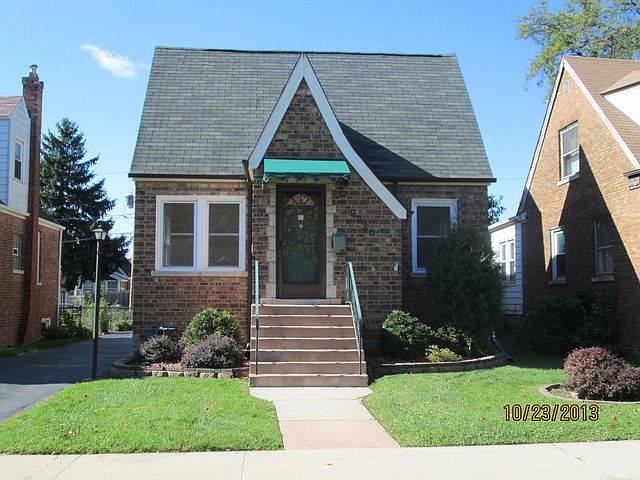1st image of 9320 S Francisco Ave