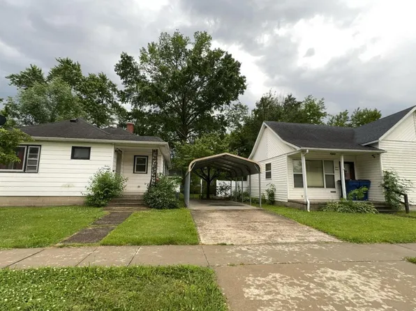 1212 E Saint Louis St, West Frankfort, IL 62896