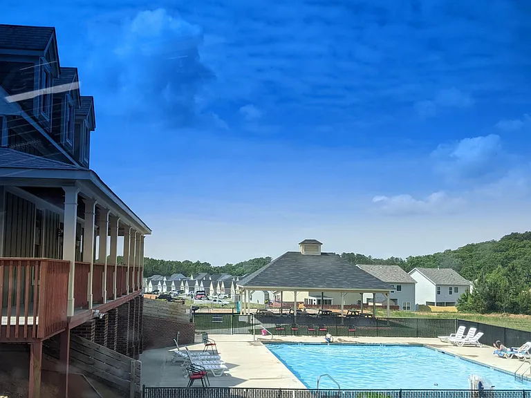 Community pool