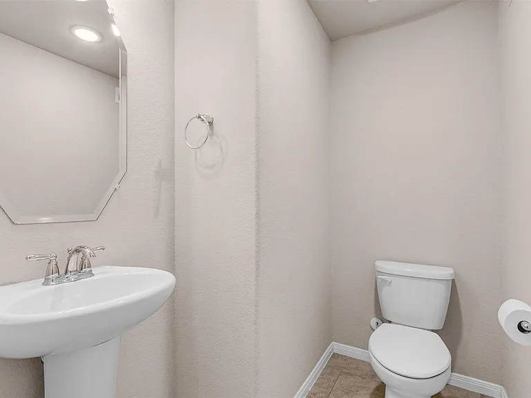 5340 Pointe Spring Xing — Photo 23