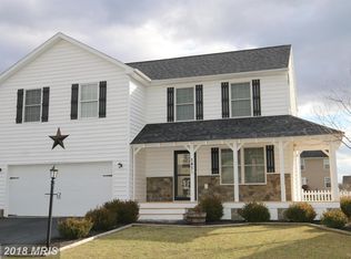 141 Diamante Dr, Inwood, WV 25428